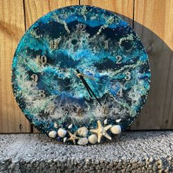 Handmade Wall Clock 🌊