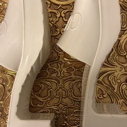 Elegant White Shoes Gucci