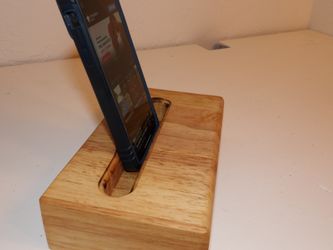 Phone Amplifying Stand