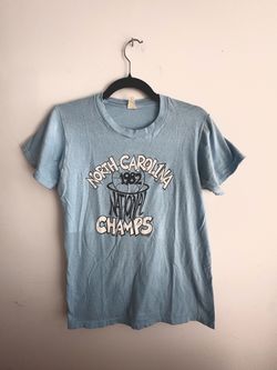 Vintage 1982 UNC Tar heels Championship T-shirt - size small