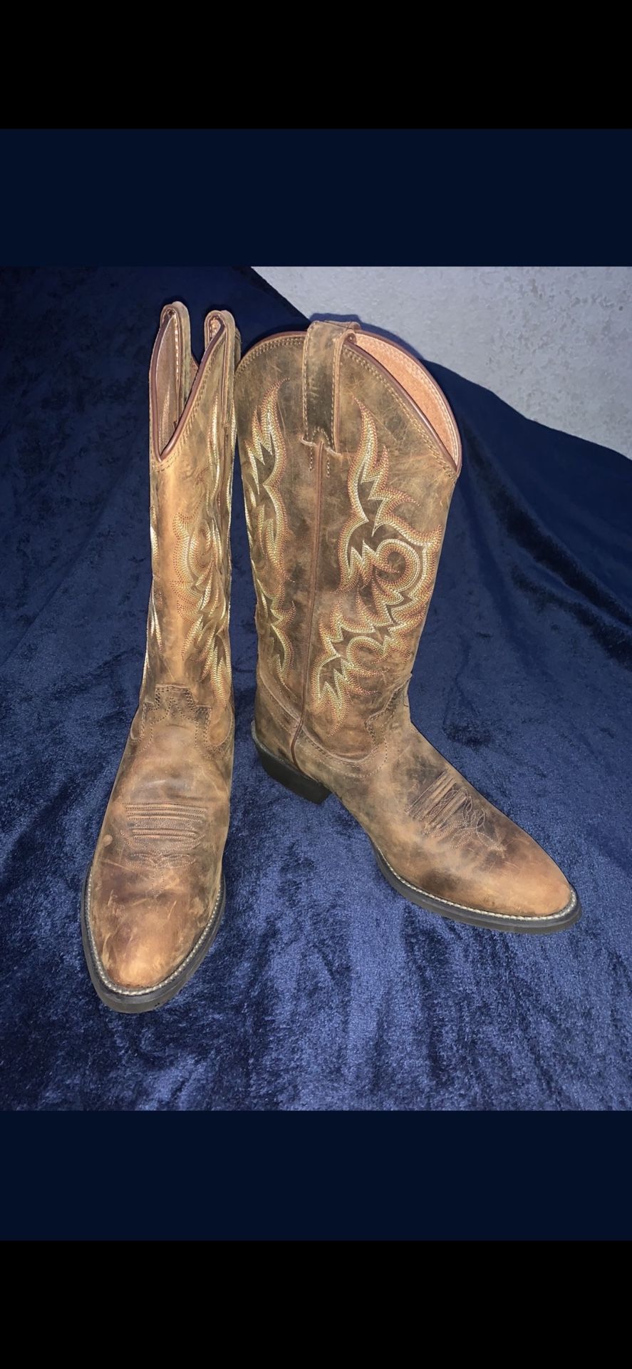 Justin 2551 boots size 10.5D