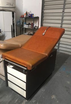 Ritter Midmark 104 Exam Table