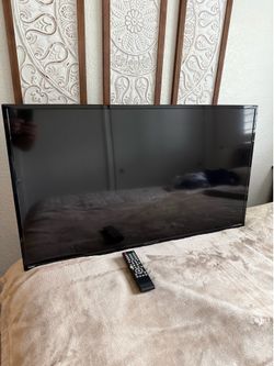 Proscan 43” tv with remote