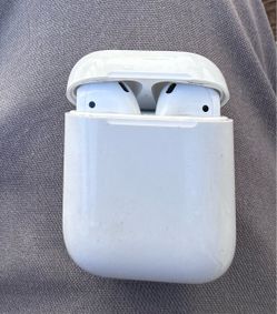 2nd generation AirPods