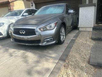 2015 Infiniti Q50