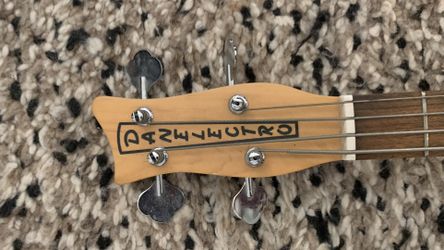 Danelectro bass. Danoblaster Rare