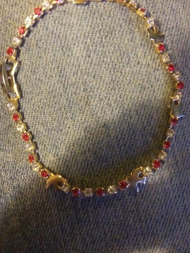 Gorgeous Vintage Song Bird Bracelet