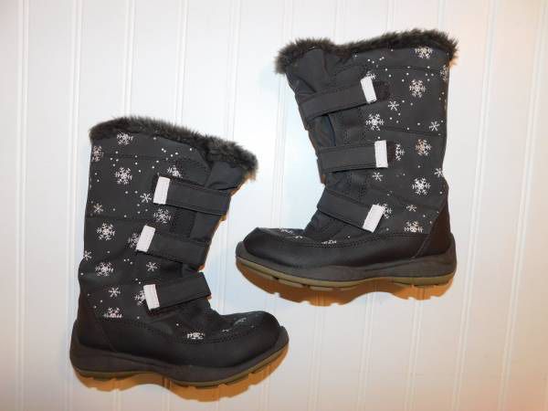 BASS Girls Tall Snow Boots size 11 Waterproof