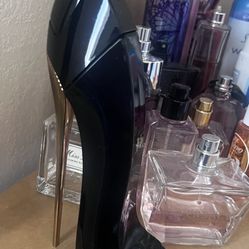 CH Eau De Perfume 