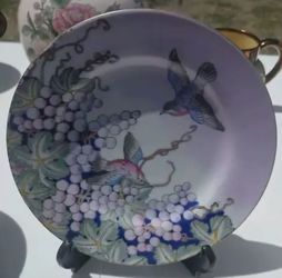 Macau Decorative Plate w Stand