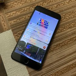 USED IPHONE 8 PLUS PERFECT CONDITION WORKS PERFERCTLY