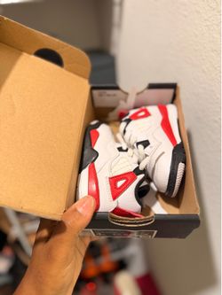 Baby shoes