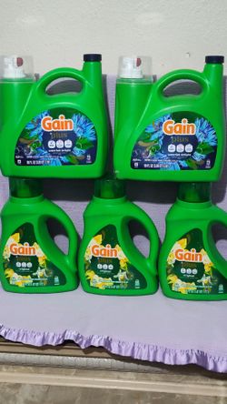 Detergente Gain líquido