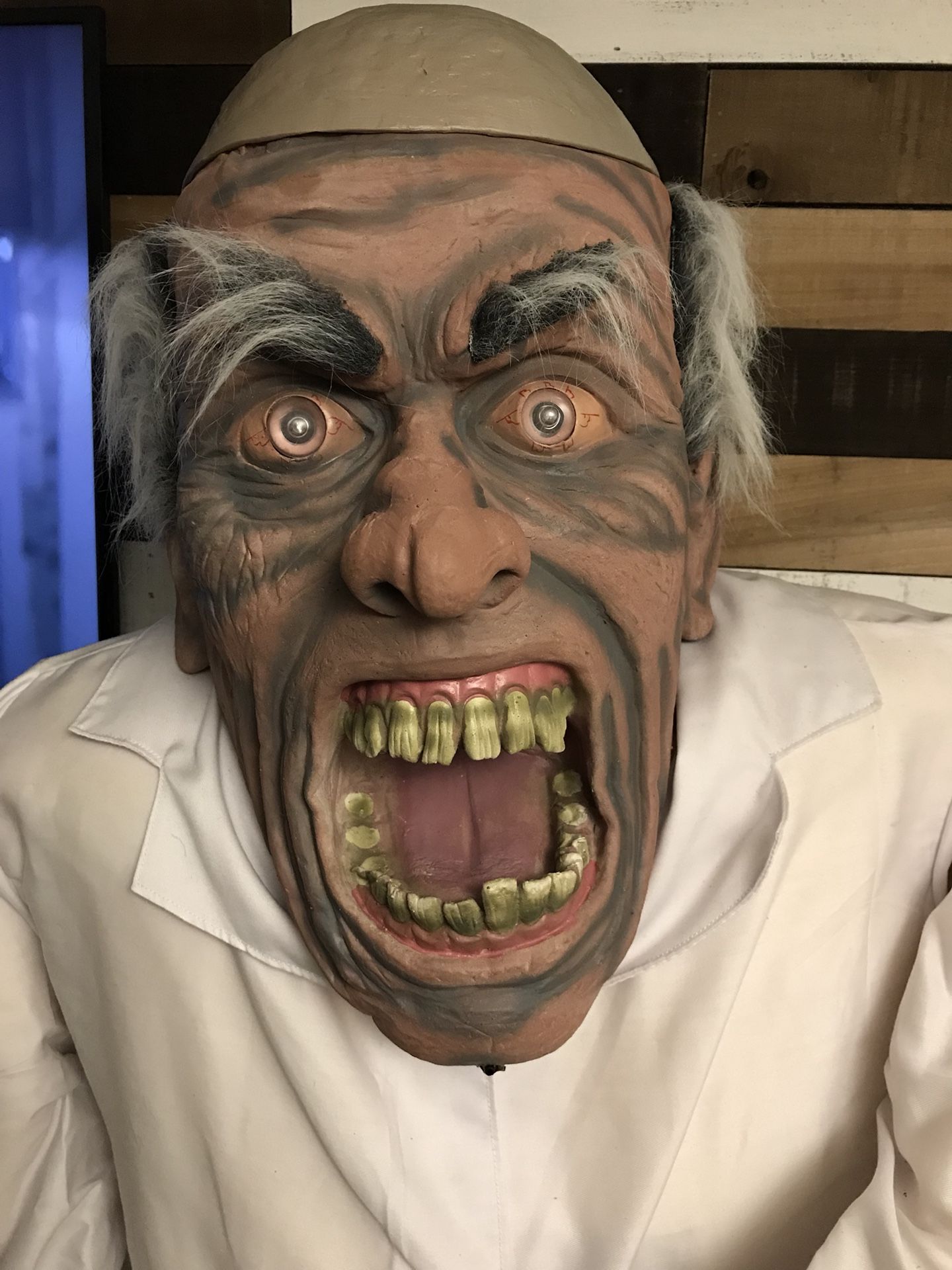 Halloween mad scientist animatronic