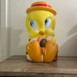 Tweety Bird Cookie Jar 