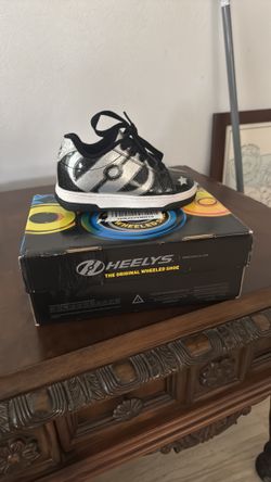 Heelys shoes