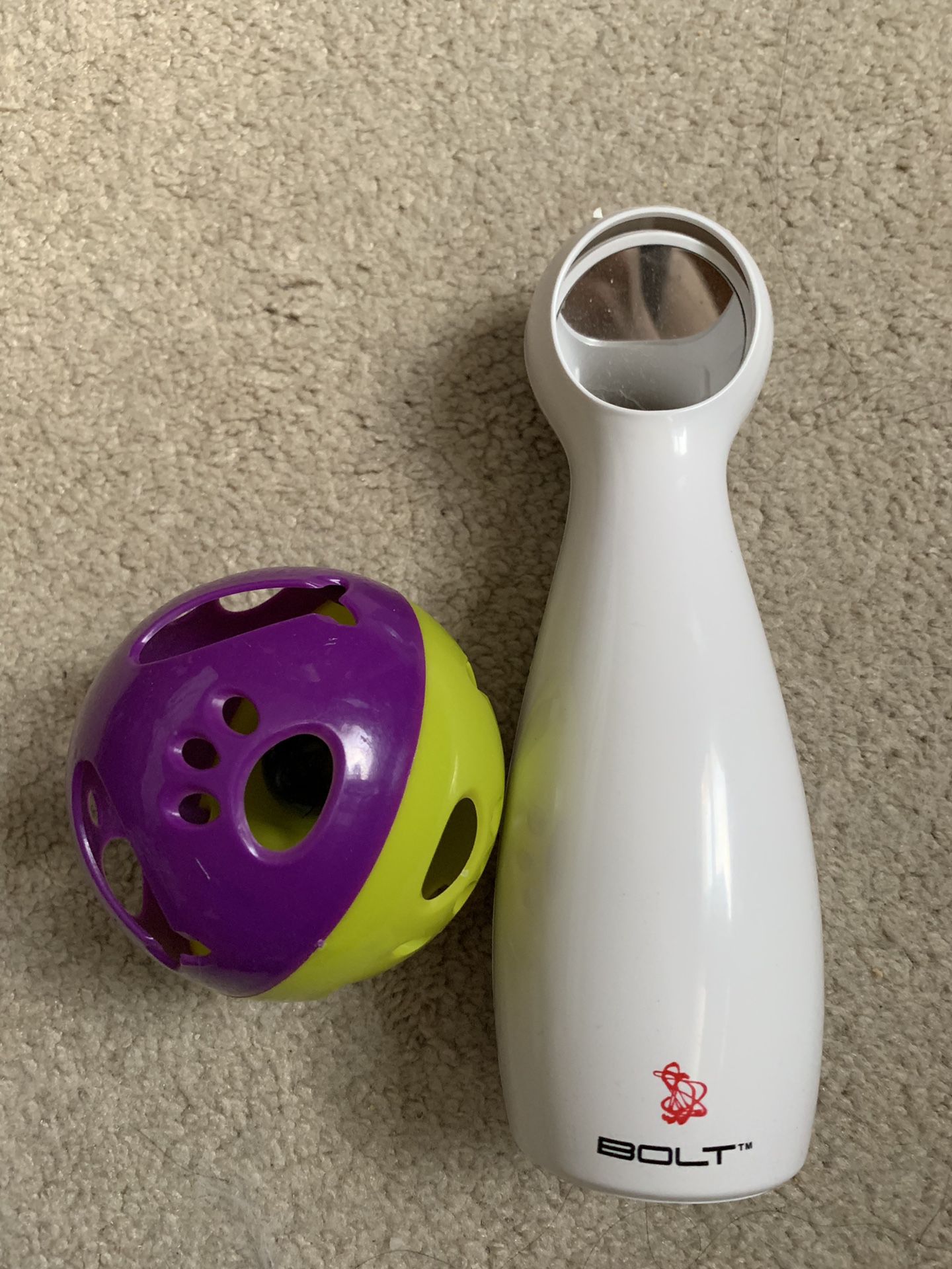 Bolt laser cat toy and ball toy