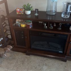 Consola Se Televisión Es Valentín