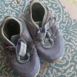 Toodler Girl  Size 6 Jogger Shoes