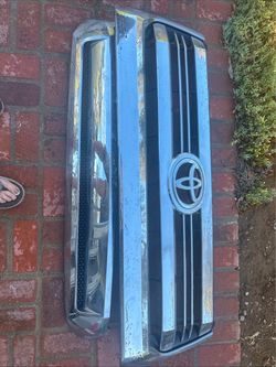 Toyota tundra 2014-2019 grill