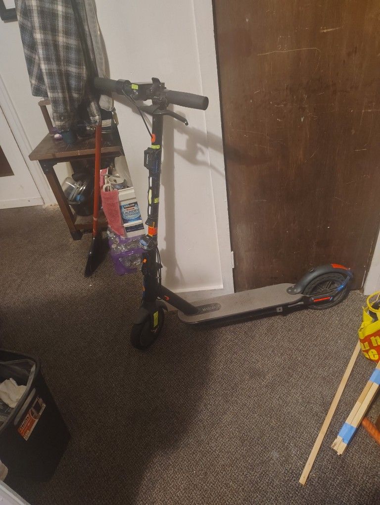 Max Shot Electric Scooter