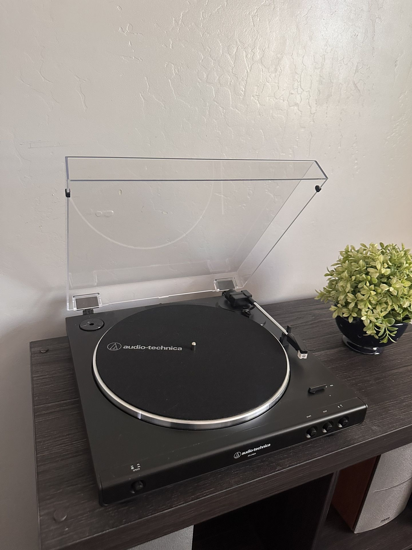 Audio-Technica AT-LP60X w/ Edifier R1280DB Speakers