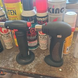 Torches 2 count roburn,working, 8 canisters of fuel, E MESA