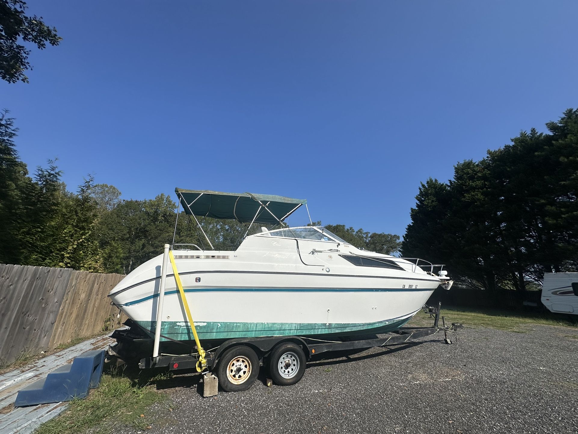26 feet boat dual motor.