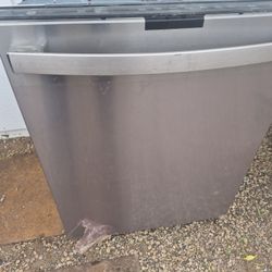 GE PROFILE Stainless Dishwasher 