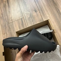 Yeezy Slides