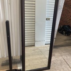 Mirror With Stand (needs 1 New Screw)