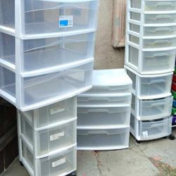 Storage Containers 5 Available All For $60 Obo Clean /Good Condition All Ready To Go South La 90043 