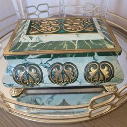 Vintage Green Frida & Nada Footed Decorative Tin Trinket Box Western Germany 