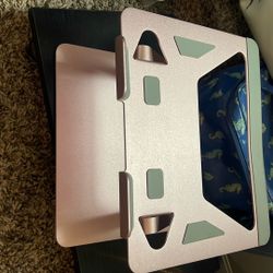 Laptop Holder 