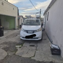 2015 Nissan NV 200
