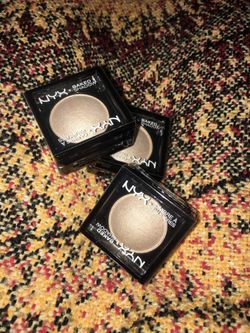 Baked eyeshadow
