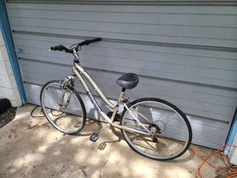 BICYCLE FOR REPAIR OR PARTS - ONLY $20