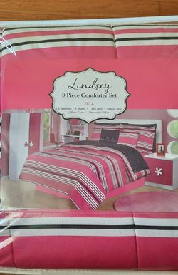 New 9 Piece Comforter 