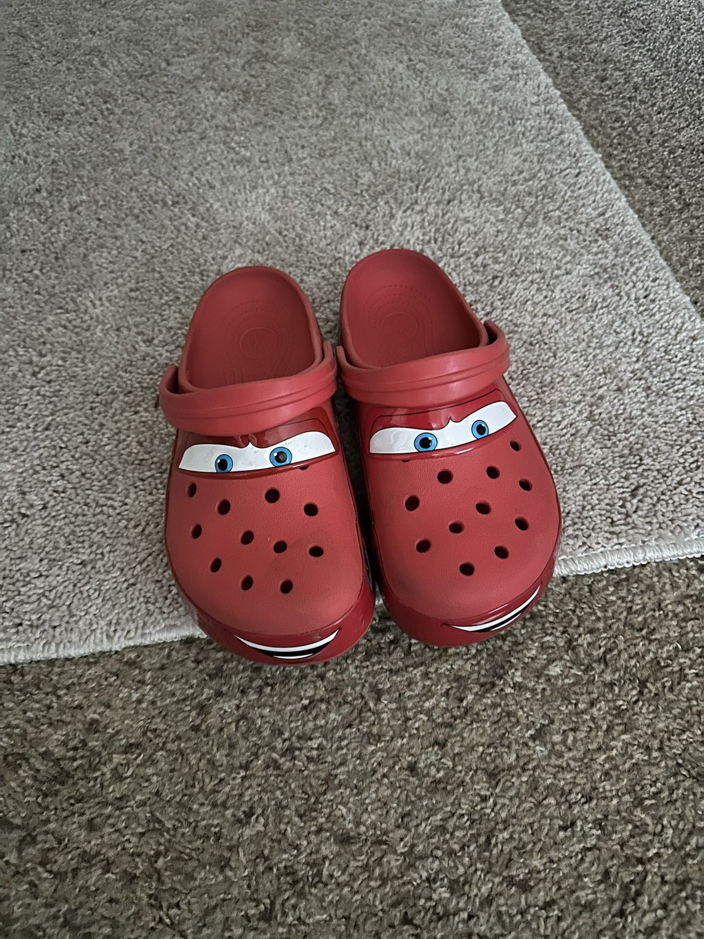 McQueen Crocs