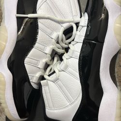 Jordan 11 DMP