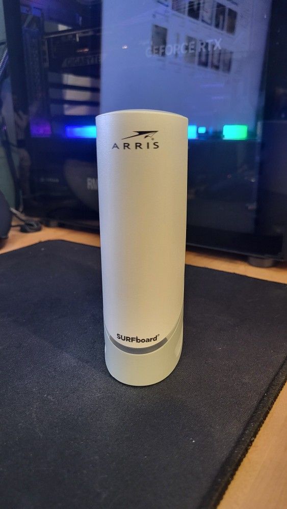 ARRIS Surfboard (S33v2) - Cable Modem