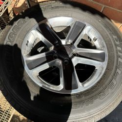 Original Jeep 33” Tires And Rims