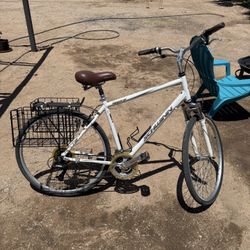 Schwinn Voyageur GS Bicycle