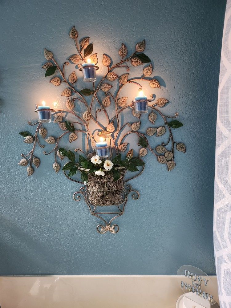 WALL METAL CANDLE HOLDER DECOR