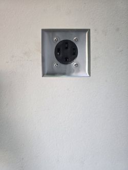 240v Plug