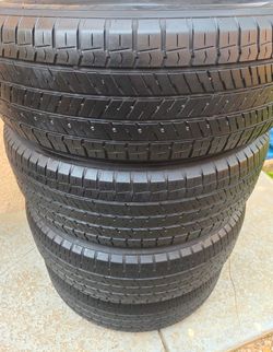 Set Of 4. 225/65R17