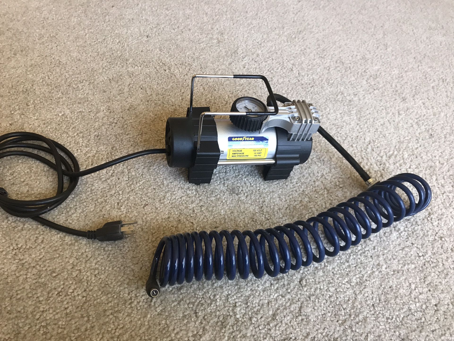 Goodyear i8000 Small Portable Tire Air Inflator 150 psi
