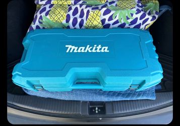 Makita demolition jackhammer