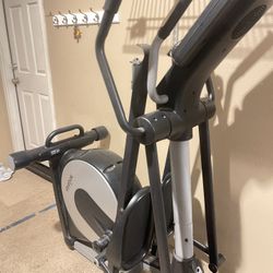 Rebbok Adjustable Stride 