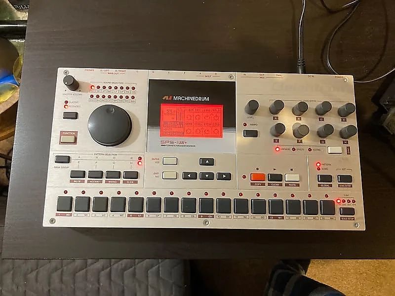 Elektron Machinedrum SPS-1UW + MKII 2010s metal (NO TRADES)